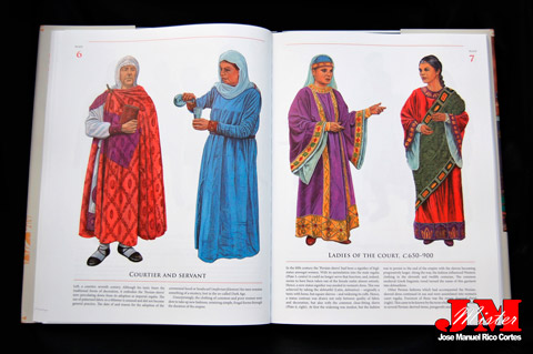 By the Emperors Hand. Military Dress and Court Regalia in the Later Romano-Byzantine Empire.